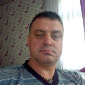 Виктор лончаков, 48 лет